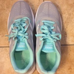 NWOT Mint and Gray Adidas Neo, size 9